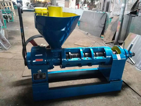 濟南榨油機廠家解析冒渣現(xiàn)象處理方式